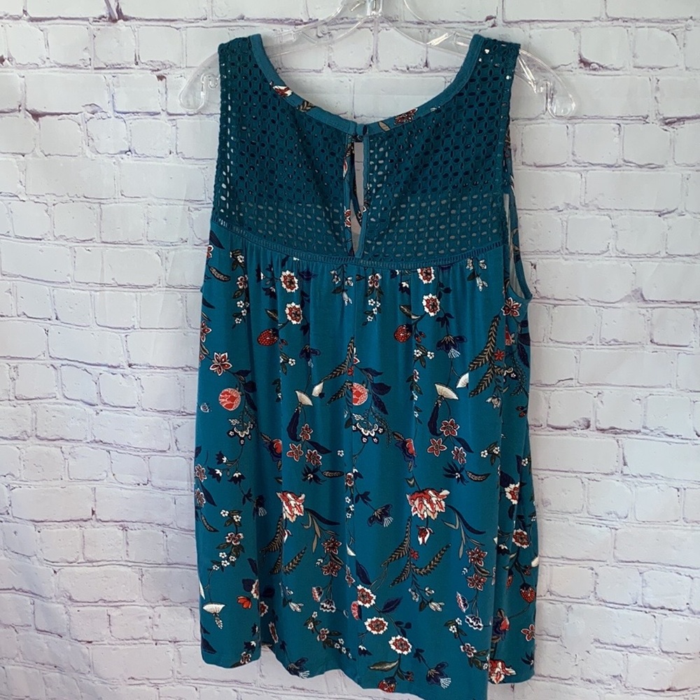 5/25 Torrid Super Soft Knit Top Size 1